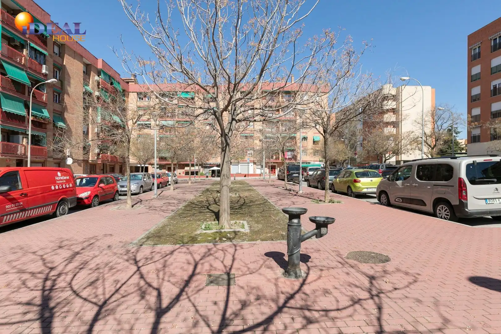 Exterior view of Flat for sale in Granada  with Air Conditioner and Terrace