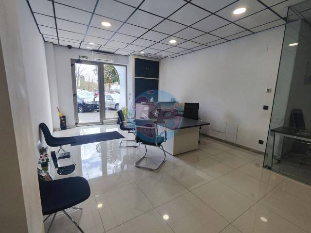 Local comercial en Alquiler en El Soto