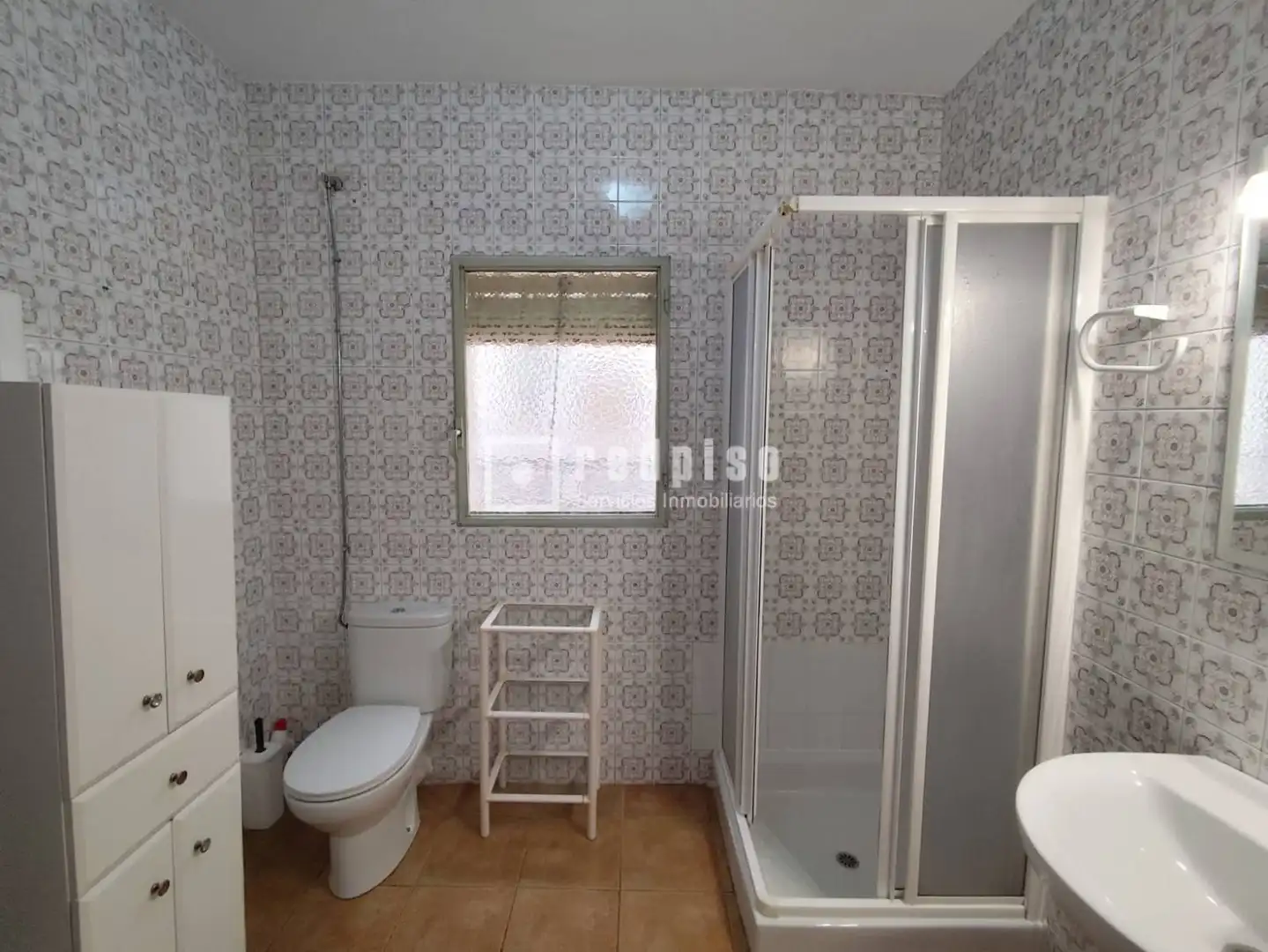 Baño de Piso de alquiler en Murcia con Aire acondicionado y Amueblado