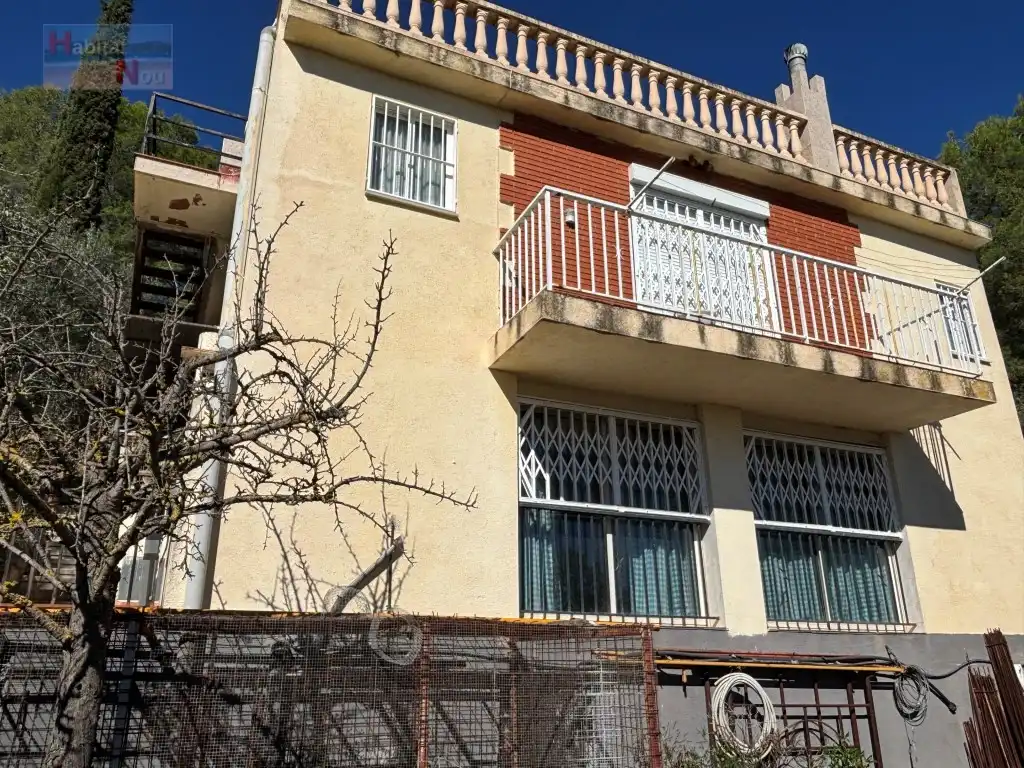 Haus zum Verkauf in Calle Montsia, imagen 2