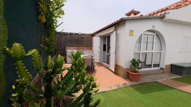 Casa-chalet en Venta en Avenida del Touroperador Alpitours en Maspalomas - Meloneras