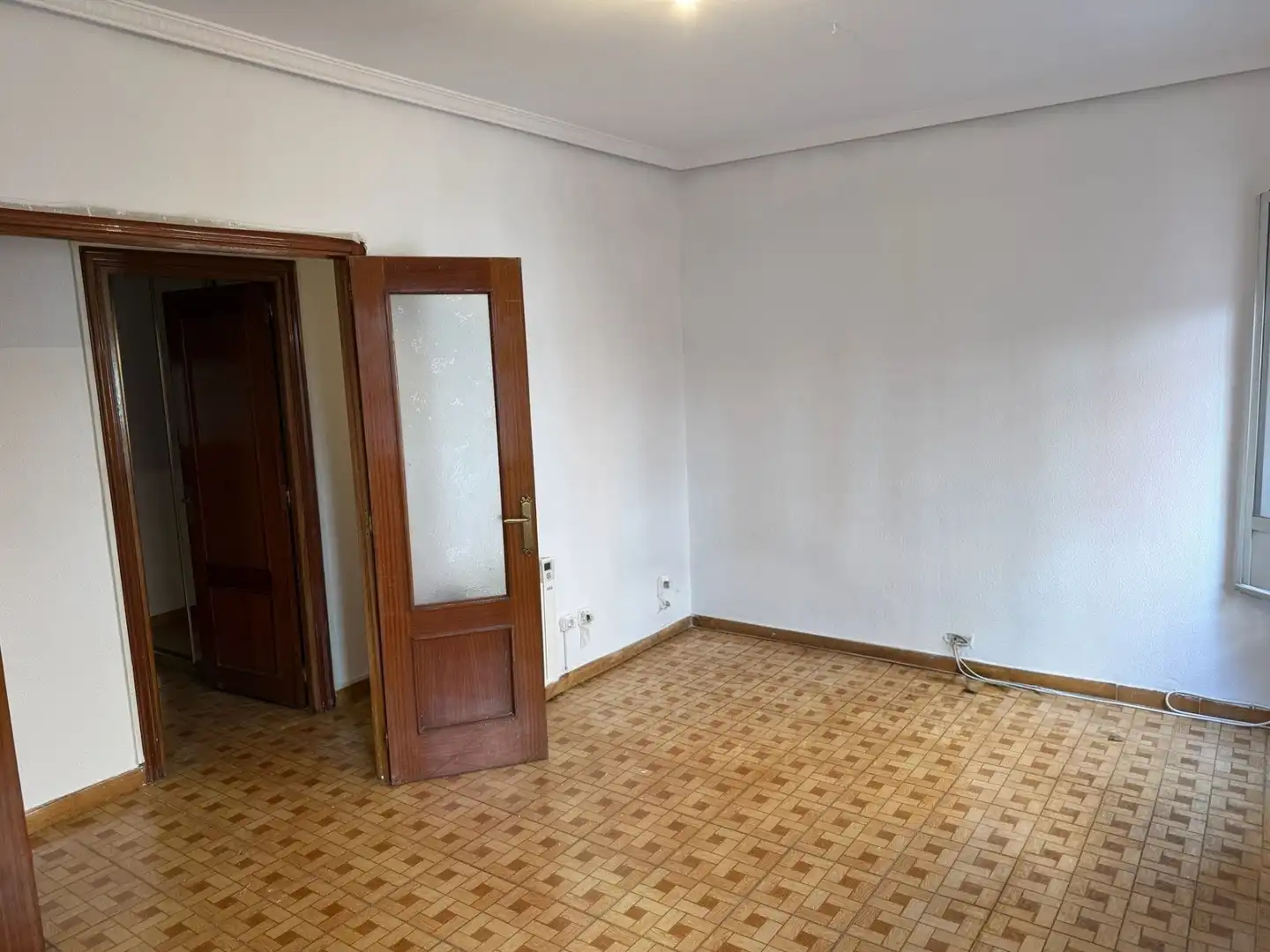 Living room of Flat for rent in Madrid  with Air Conditioner, Heating and Washing machine