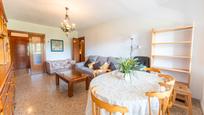 Living room of Flat for sale in  Madrid Capital  with Heating, Terrace and Furnished