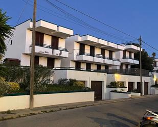 Vista exterior de Planta baixa en venda en Sant Feliu de Guíxols amb Terrassa