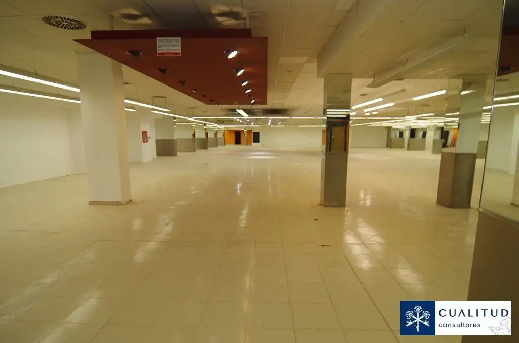 Gewerbefläche zum Verkauf in Oeste, imagen 4