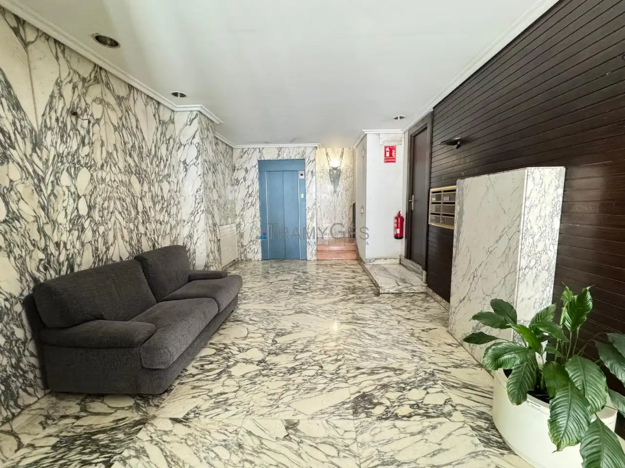 Flat with lift for sale in Avenida gran vía, imagen 35