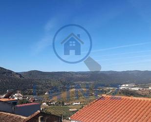 Vista exterior de Casa o xalet en venda en Espiel amb Terrassa i Traster