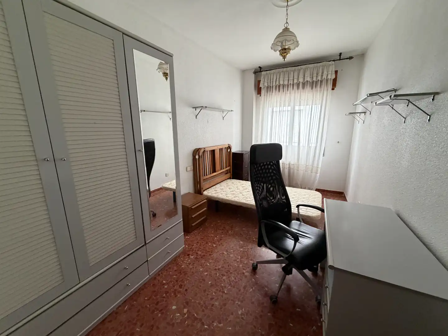 Bedroom of Flat for sale in Úbeda  with Air Conditioner, Heating and Storage room
