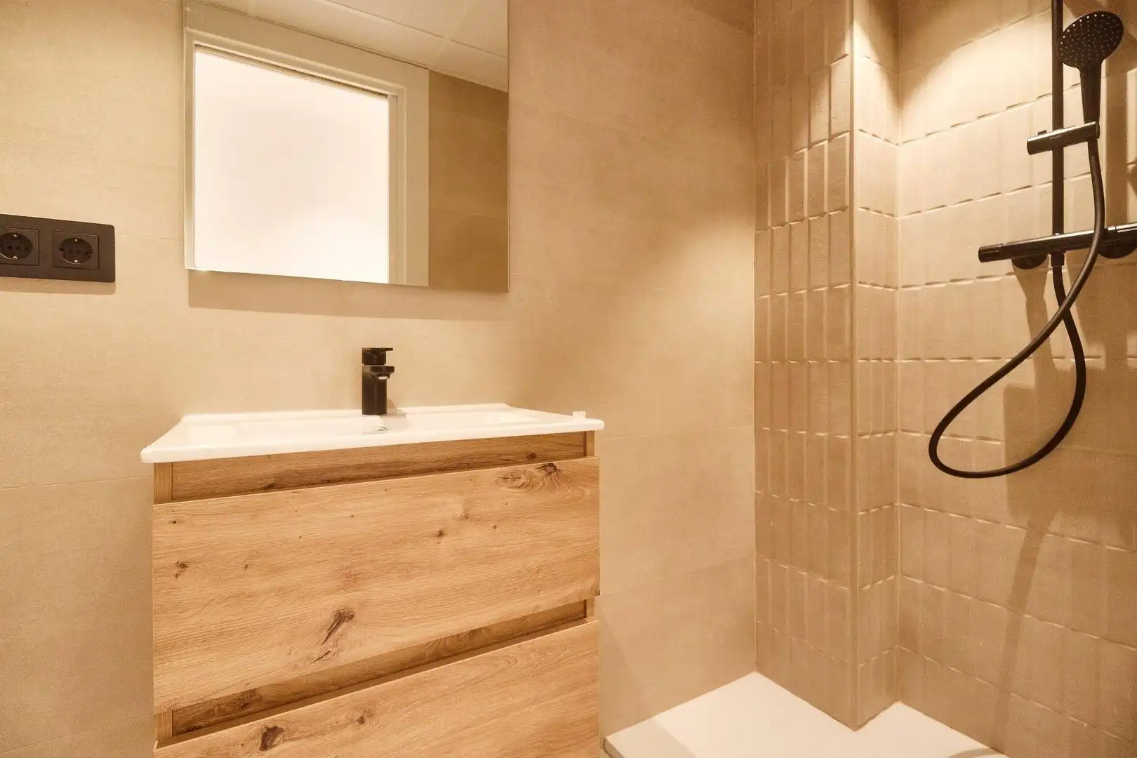 Appartement compact avec terrasse à vendre à Avenida Avenida de los Condes de San Isidro, imagen 18