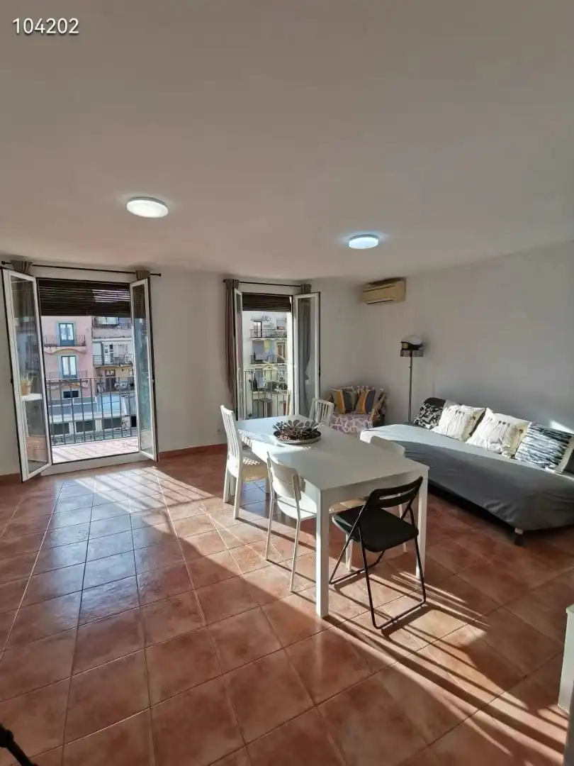Appartamento con terrazza in vendita a Carrer del Marquès de Barberà, imagen 2