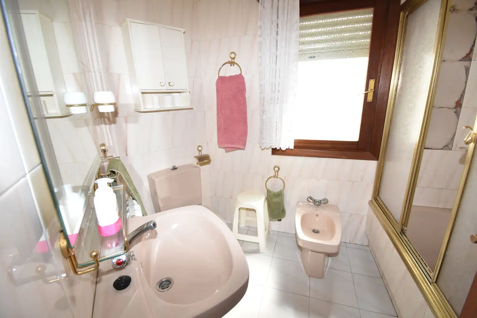 Badezimmer von Maisonette zum Verkauf in Noja mit Heizung, Terrasse und Möbliert