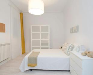 Bedroom of Flat to share in  Madrid Capital  with Heating