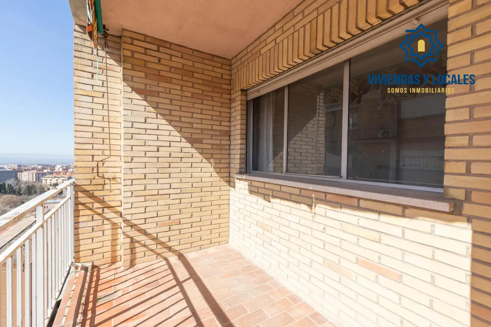 Terraza de Piso en venta en Granada con Terraza