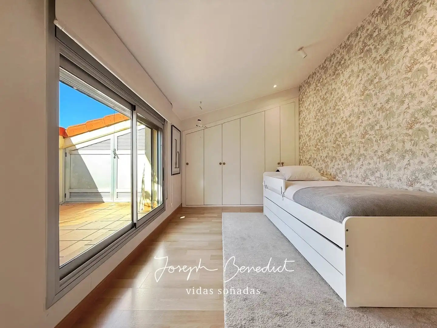Habitación de Ático en venta en Castelldefels con Aire acondicionado, Calefacción y Parquet