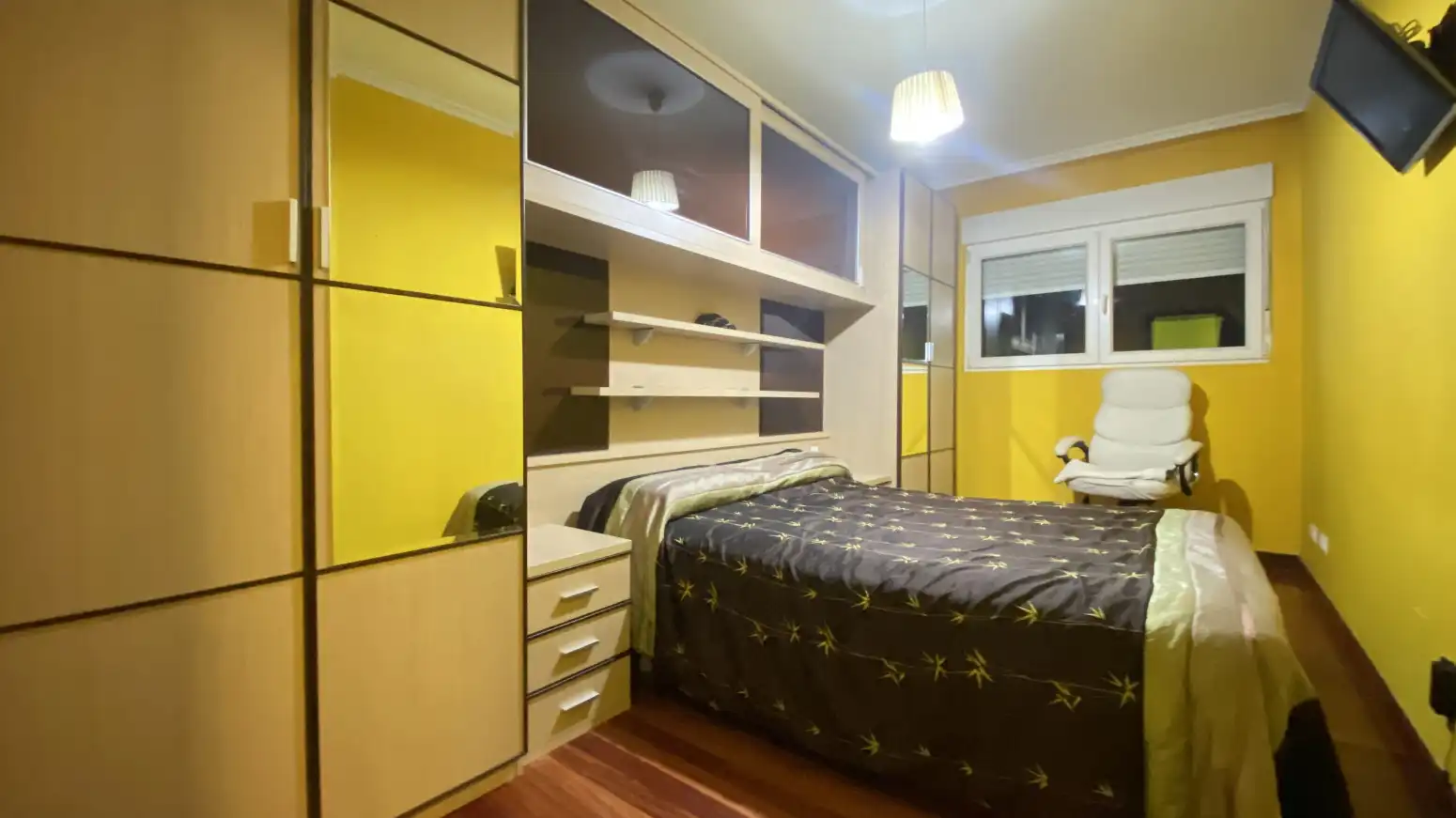 Schlafzimmer von Wohnung zum Verkauf in Entrambasaguas mit Heizung, Privatgarten und Terrasse