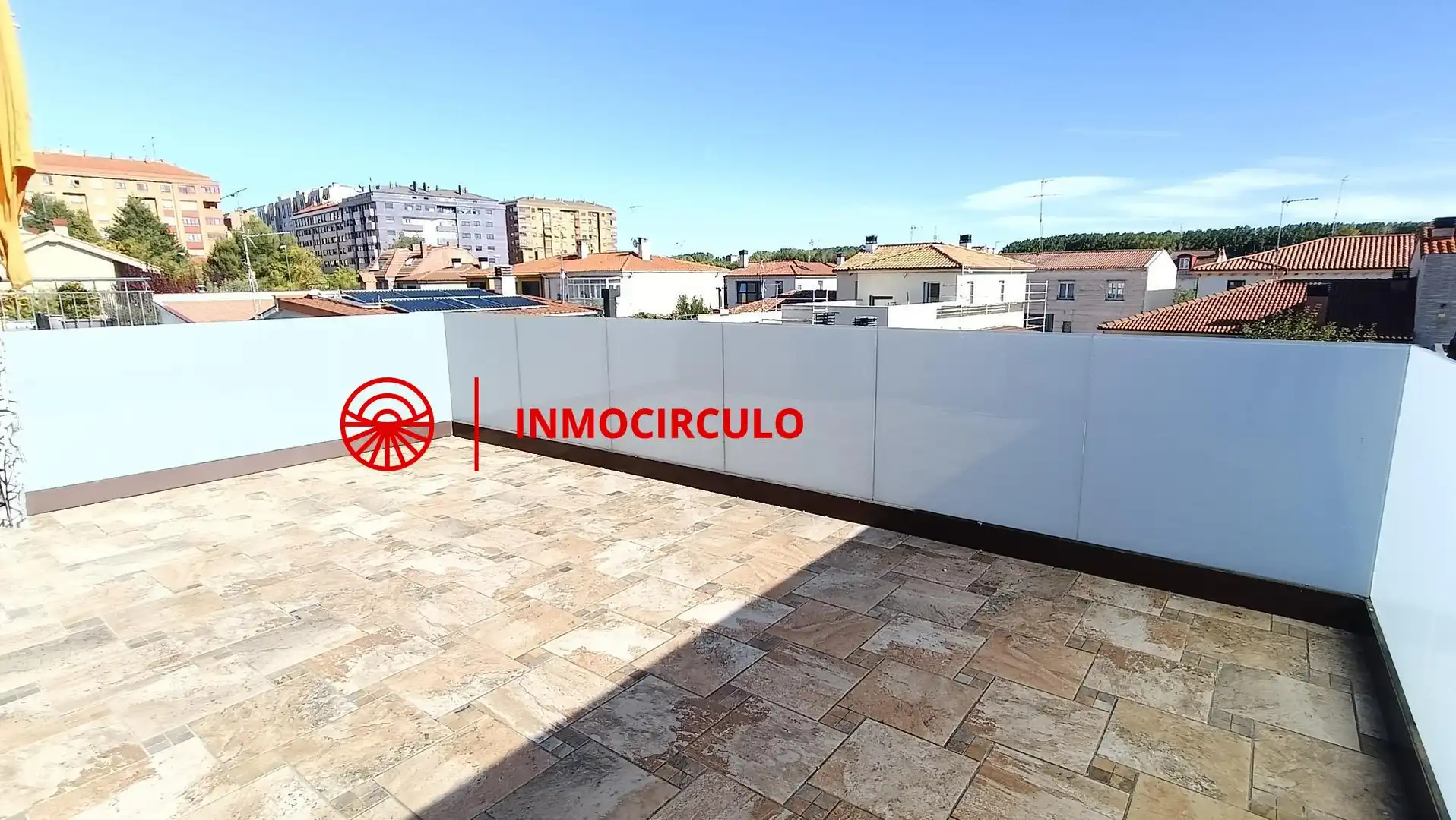 Villa con balcone in vendita a Illera, imagen 24