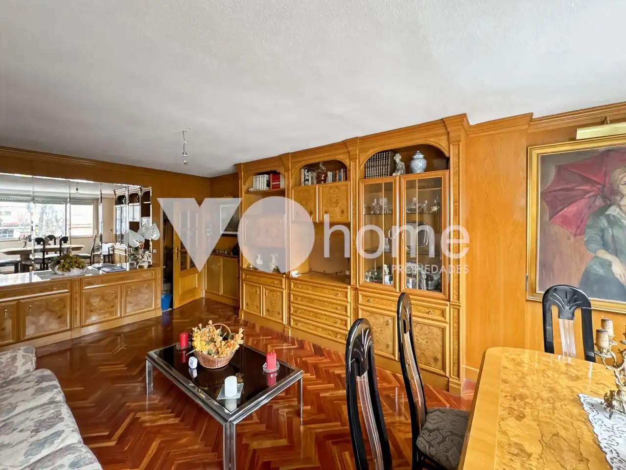 Living room of Flat for sale in Madrid  with Heating, Parquet flooring and Balcony