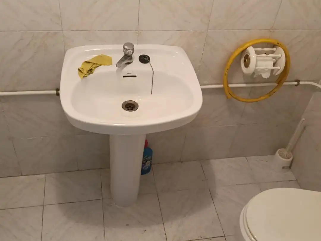 Baño de Local de alquiler en Jerez de los Caballeros