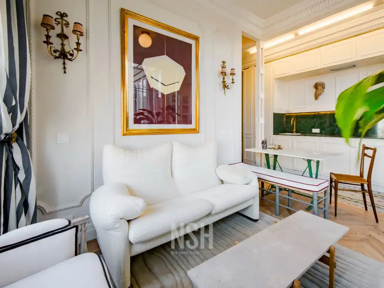 Living room of Flat for sale in  Madrid Capital  with Air Conditioner and Terrace