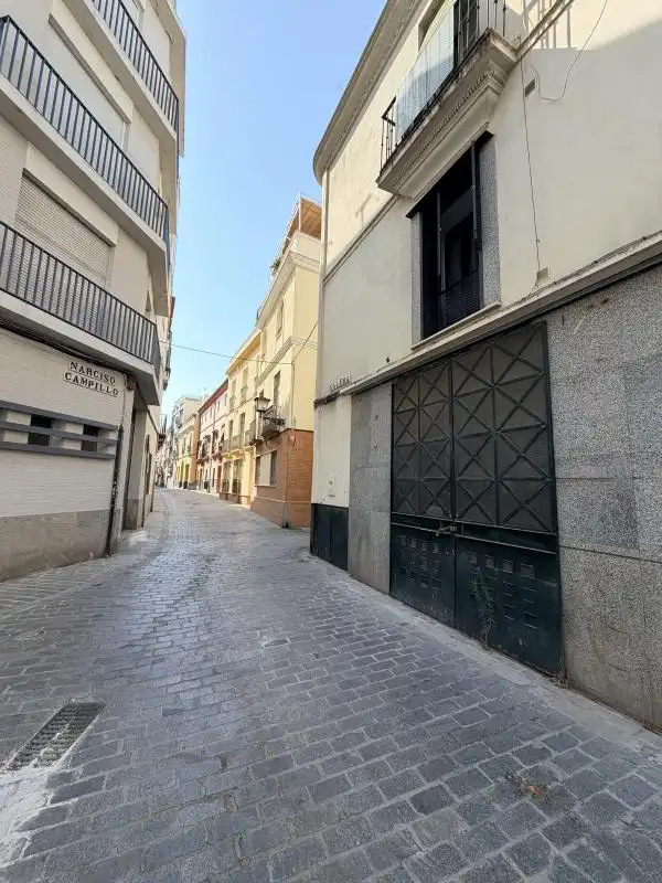 Wohnung zur Miete in Calle Galera, Arenal - Museo