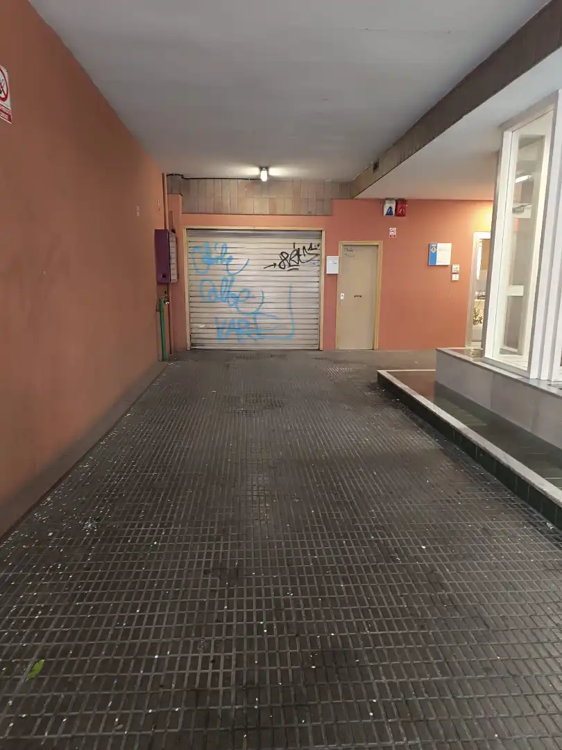 Garaje en venta en Carrer de Mossèn Jacint Verdaguer, 16, Centre