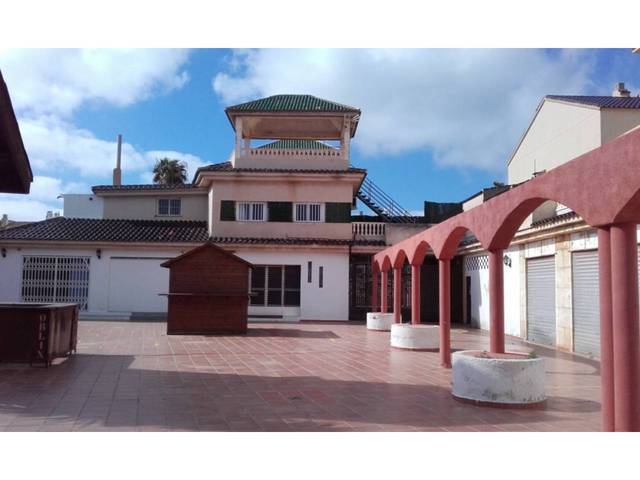 Local comercial en Venta en Urbanizacion eden residencial en Playa del Galán