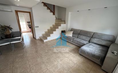 Living room of Single-family semi-detached for sale in Cullera  with Air Conditioner and Terrace
