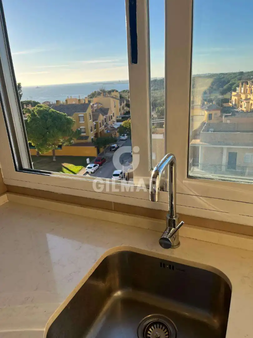 Außenansicht von Wohnung zur Miete in El Puerto de Santa María mit Klimaanlage, Heizung und Terrasse