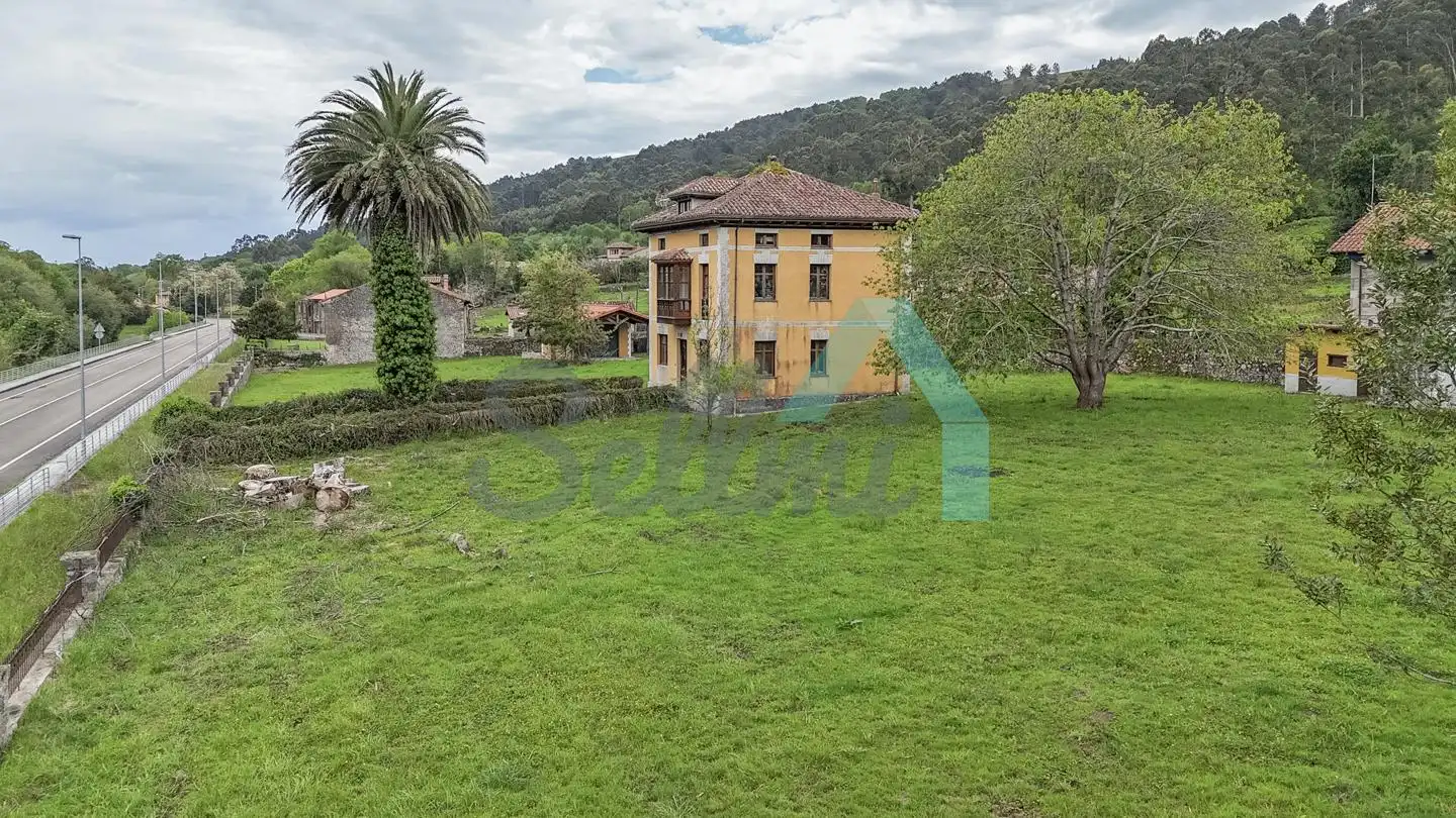 Casa o chalet en venta en Llanes con Calefacción, Jardín privado y Parquet