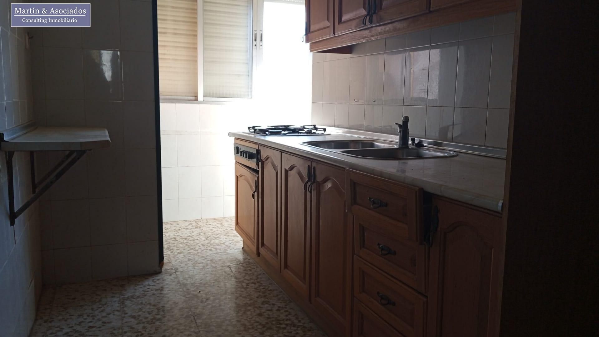 Kitchen of Flat for sale in  Sevilla Capital  with Terrace