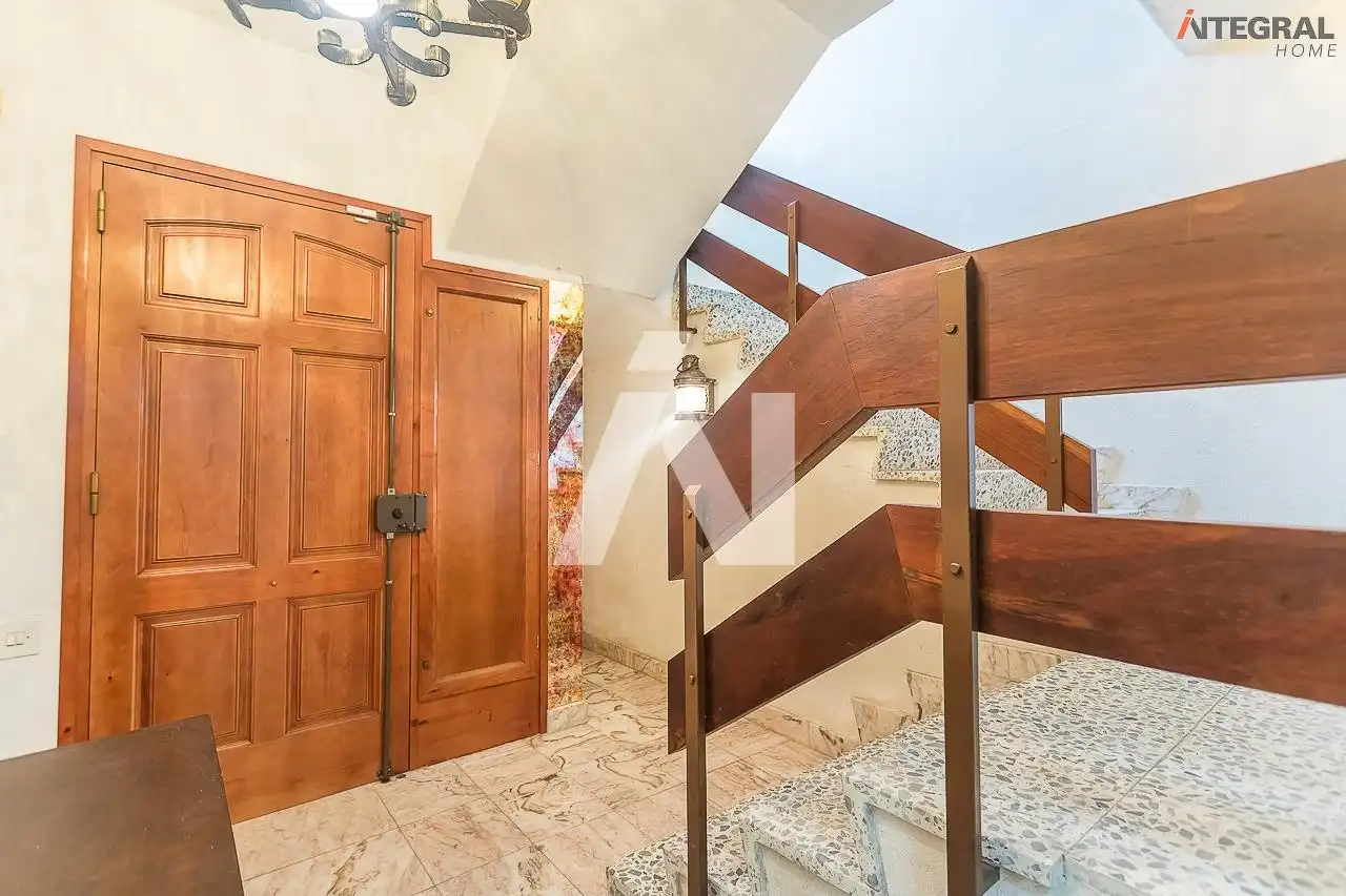 Casa amb terrassa en venda a Calella, imagen 3