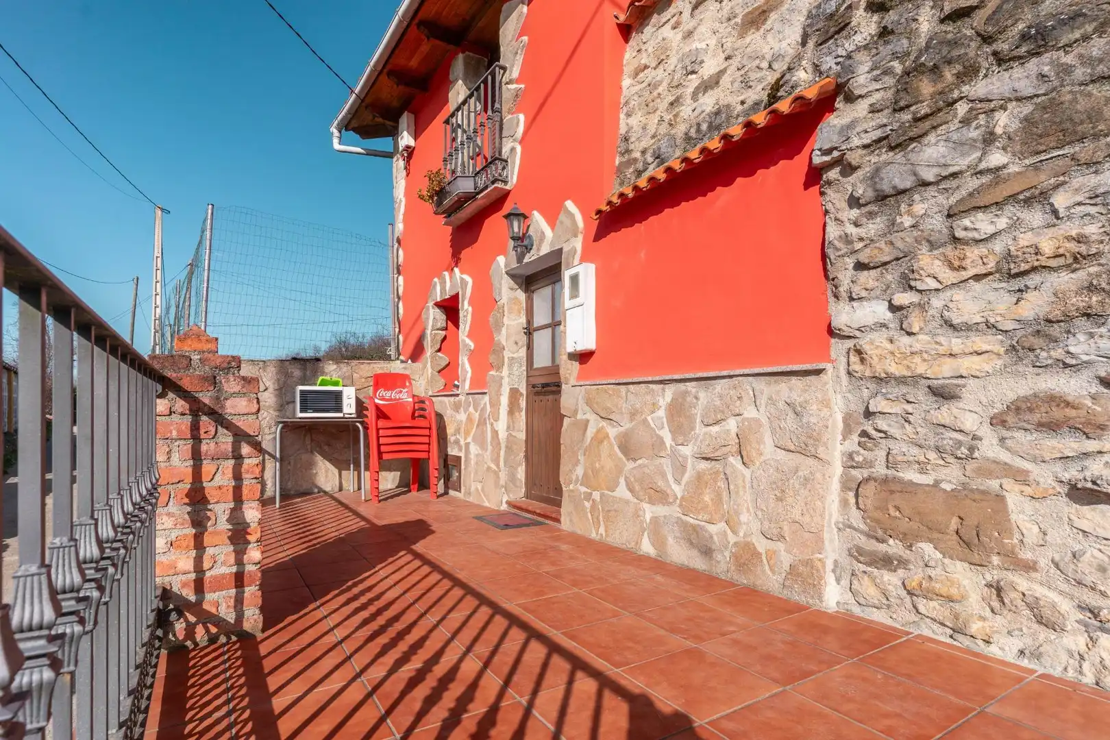 Exterior view of Houses for sale in Lena
