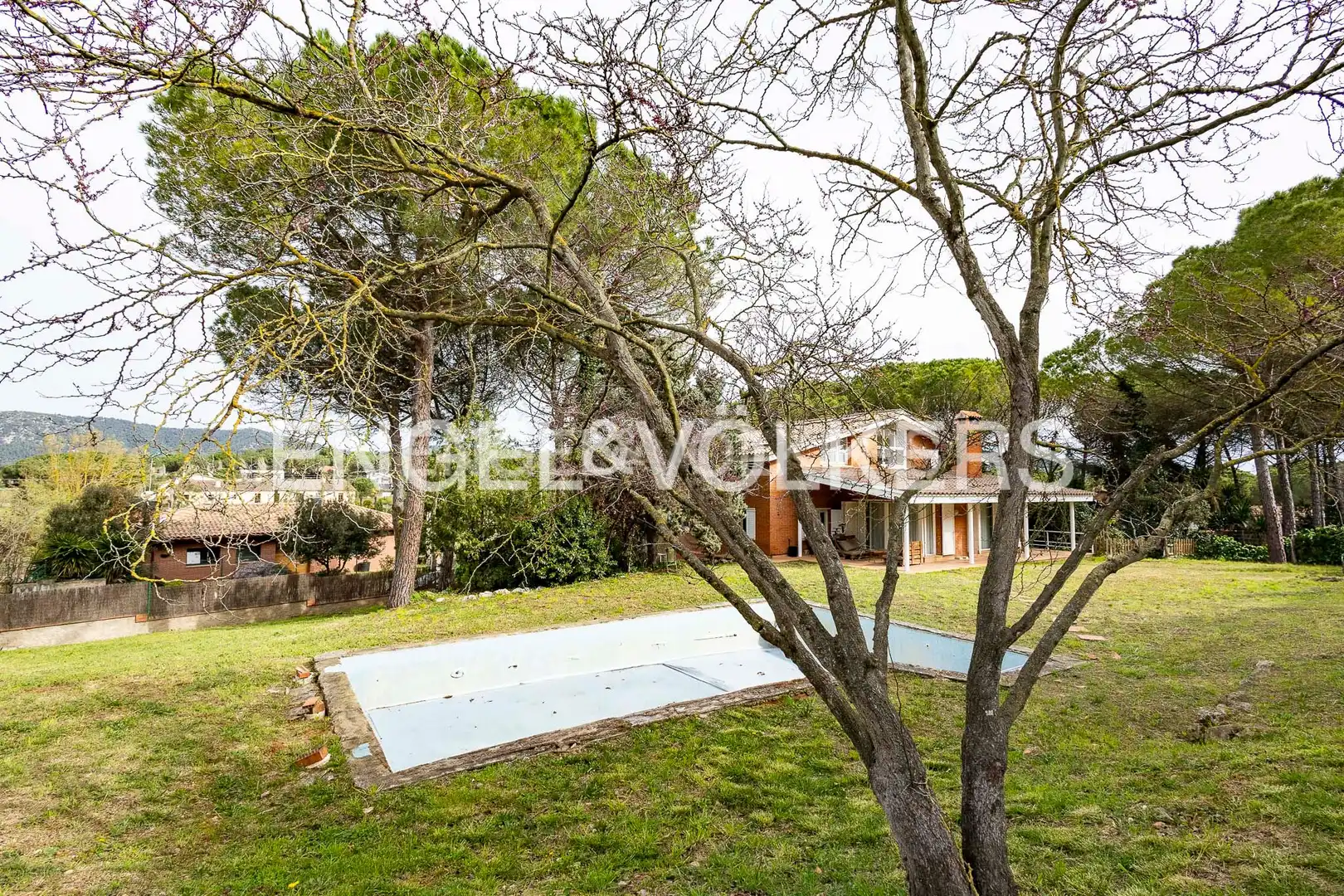 Maison avec piscine à vendre à Begues, imagen 2