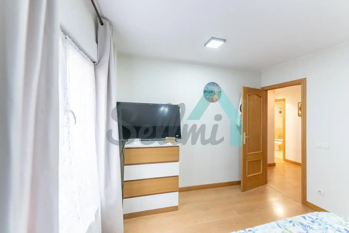 Schlafzimmer von Erdgeschoss zum Verkauf in Aller mit Heizung