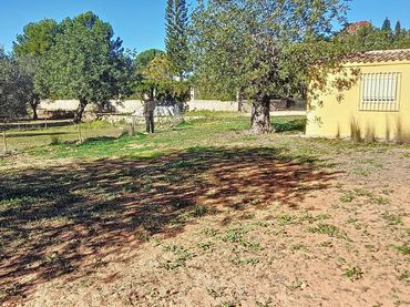 Casa rústica amb piscina en venda a Centro