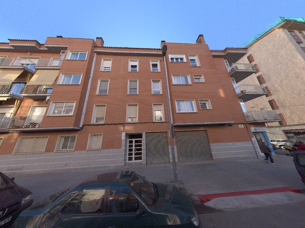 Vista exterior de Piso en venta en Sabadell