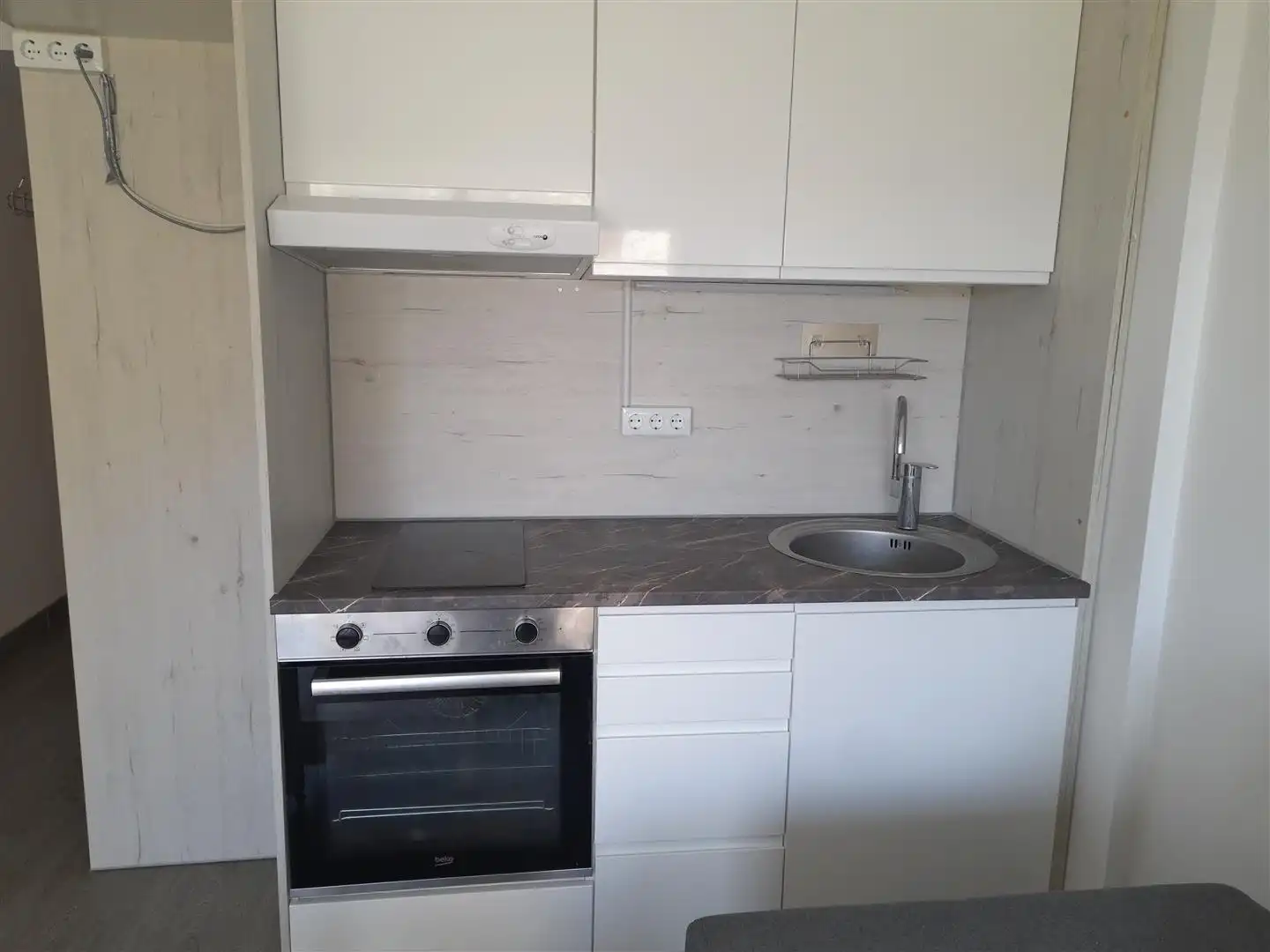 Cocina de Apartamento en venta en L'Estartit con Aire acondicionado, Calefacción y Jardín privado