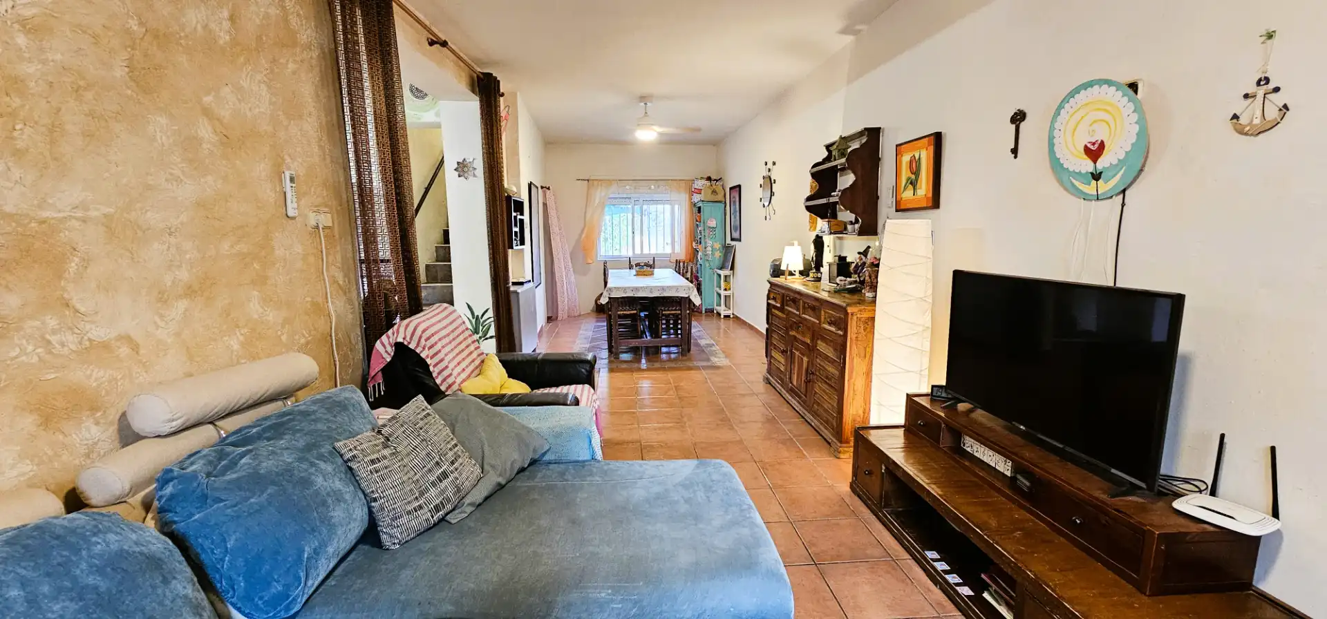 Sala d'estar de Casa o xalet en venda en Totana amb Jardí privat, Terrassa i Traster