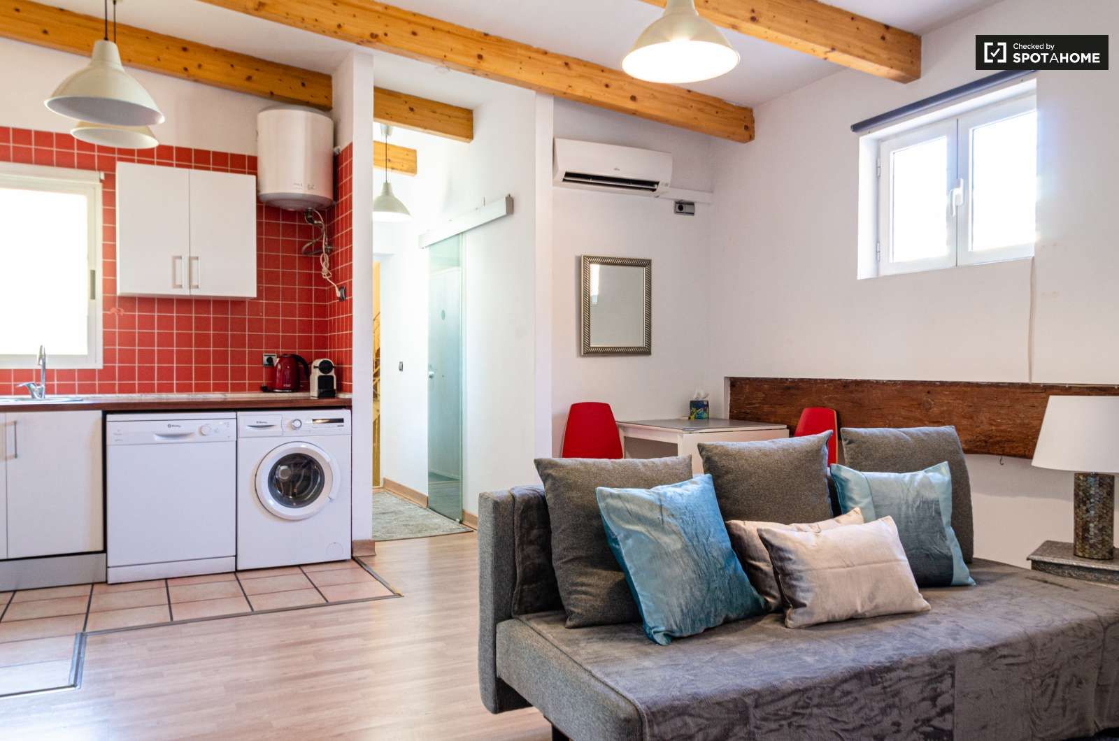 Sala d'estar de Estudi per a compartir en  Valencia Capital amb Aire condicionat, Calefacció i Terrassa