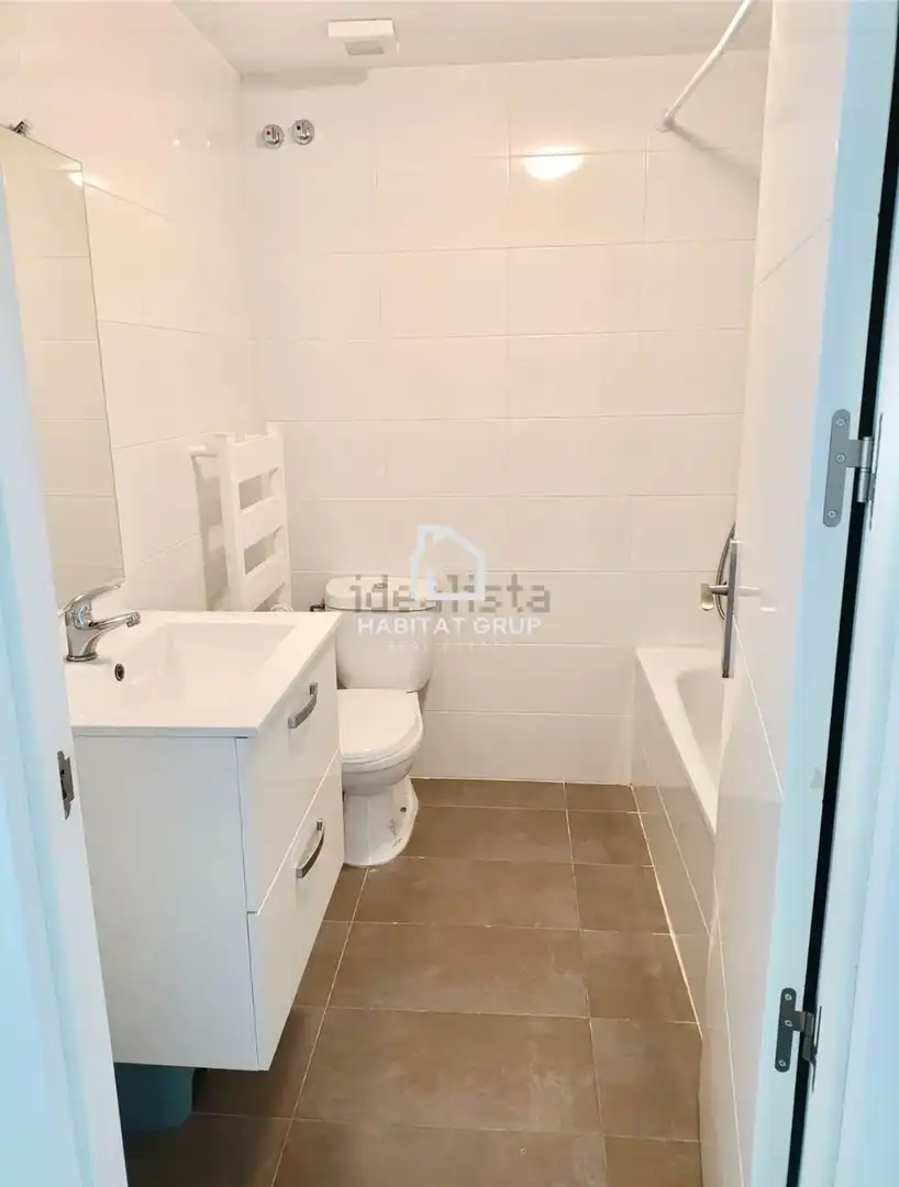 Casa adosada en venta en Segur de Dalt