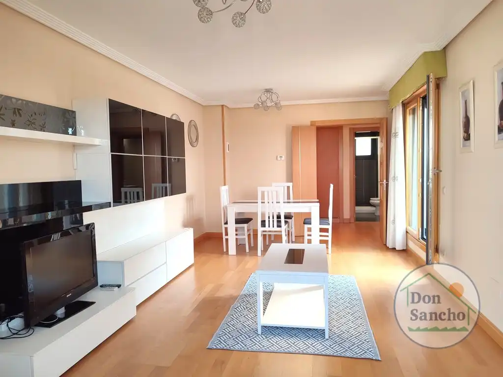 Living room of Attic for sale in Valladolid  with Air Conditioner, Heating and Terrace
