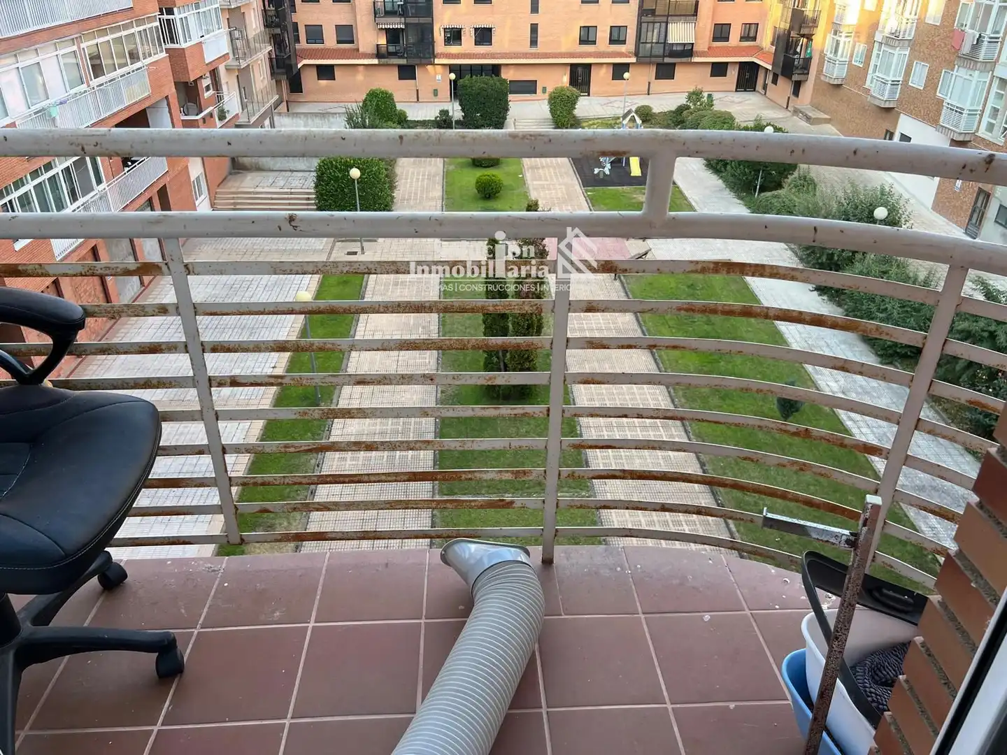 Terrassa de Apartament en venda en Salamanca amb Calefacció, Terrassa i Moblat