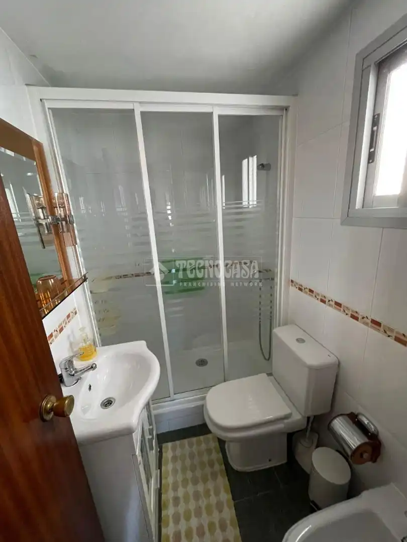 Badezimmer von Wohnung zum Verkauf in Madrid