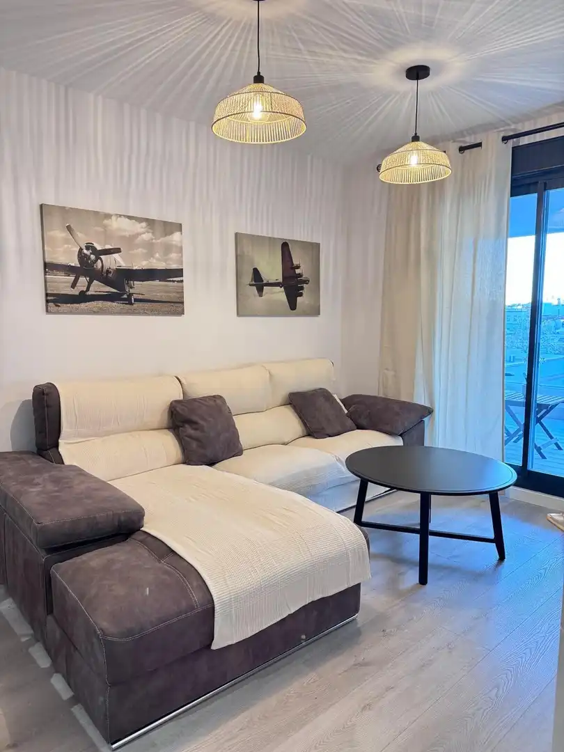 Wohnzimmer von Wohnung zur Miete in Jerez de la Frontera mit Klimaanlage, Heizung und Privatgarten