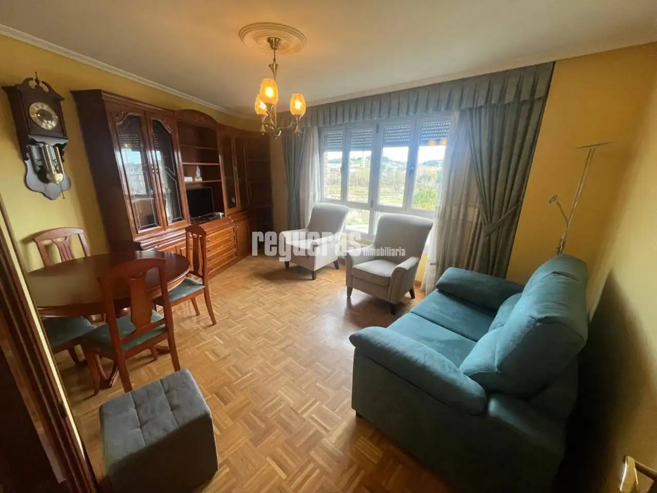 Apartamento de alquiler en Calle Suárez del Vilar, Versalles