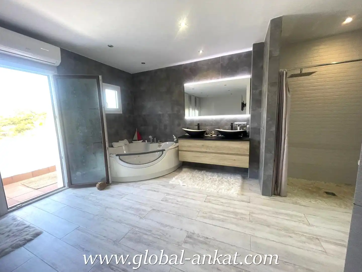 Baño de Casa o chalet en venta en Santanyí con Aire acondicionado, Calefacción y Jardín privado