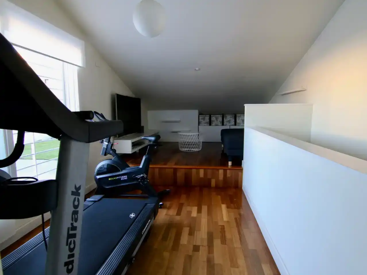 Casa o xalet en venda en Mairena del Aljarafe amb Aire condicionat i Piscina
