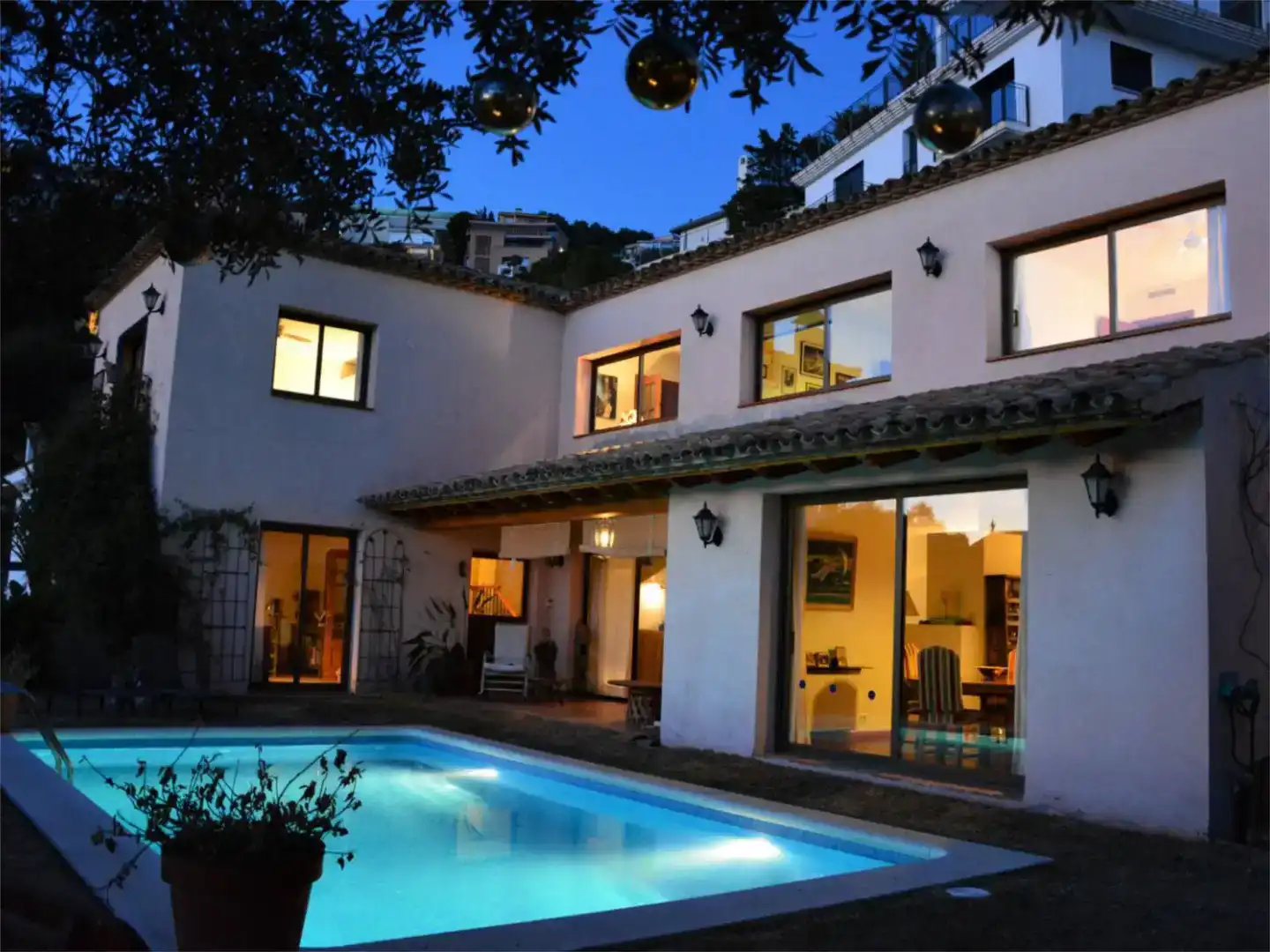 Vista exterior de Casa o chalet de alquiler en Sitges con Aire acondicionado, Piscina y Amueblado