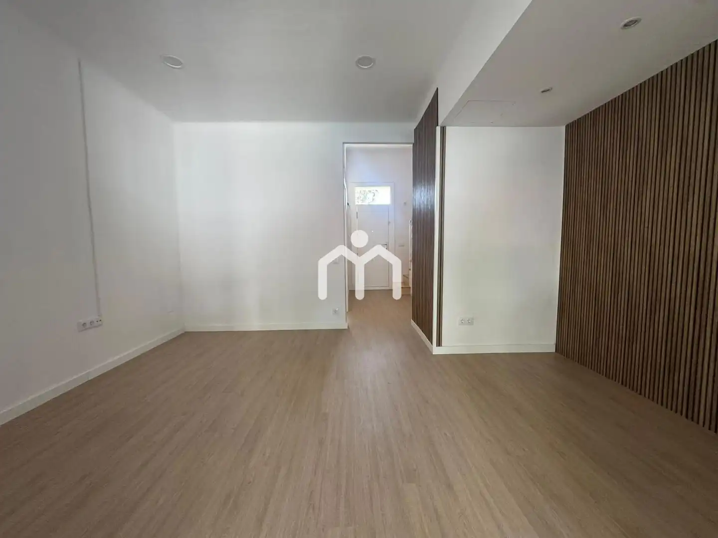 Detached homes for sale in Centre