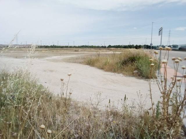 Terreno residencial en Venta en Calle Abejaruco, 10 en Zona industrial